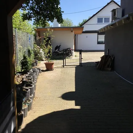 Mit 2 Schlafzimmern Und E-ladestation *
